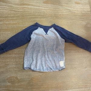 Boys 2T Gap Long Sleeve Shirt